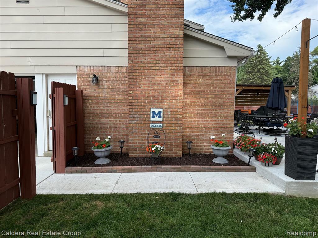 5920 Montgomery Drive, Utica, MI 48316 — Photo 55