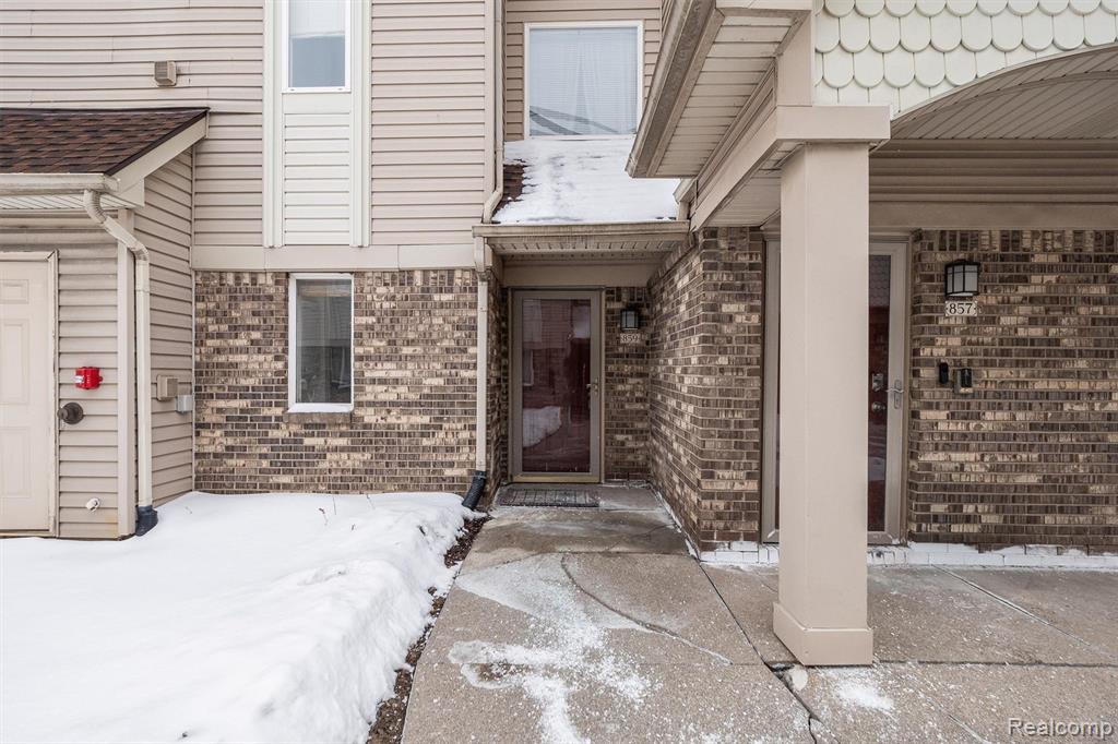 859 Brandon Avenue, Pontiac, MI 48340 — Photo 4