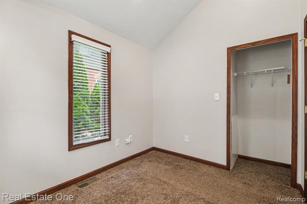 418 Austin Avenue, Royal Oak, MI 48067 — Photo 27