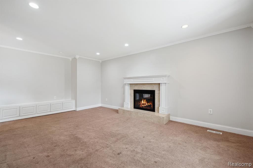 7302 PARKWAY Court, Canton, MI 48187 — Photo 19