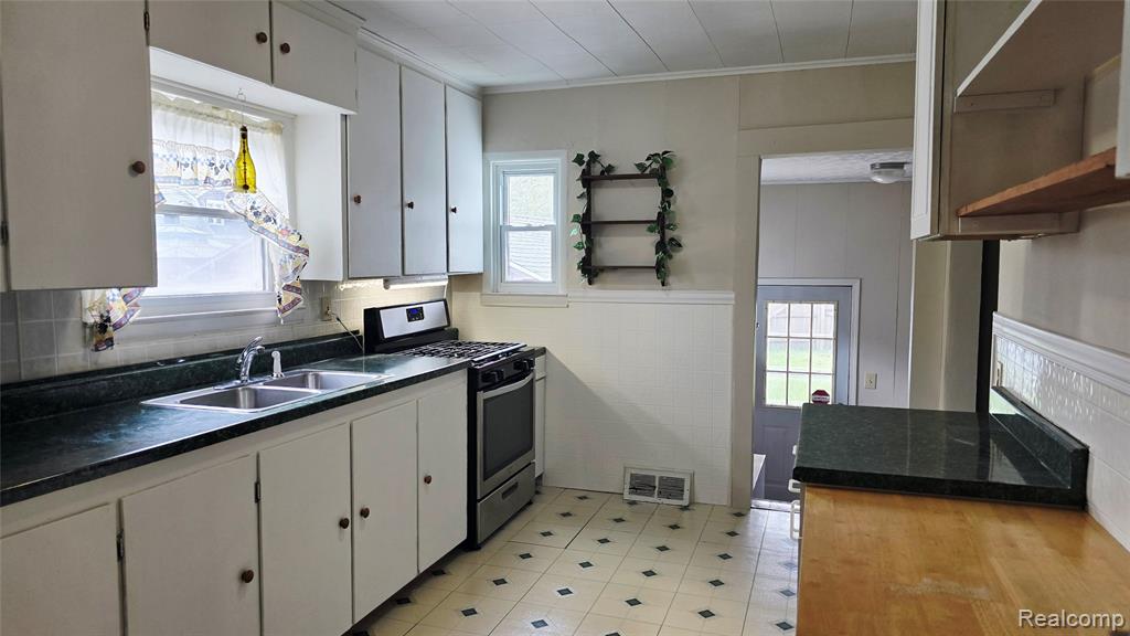 2620 Conner Street, Port Huron, MI 48060 — Photo 3