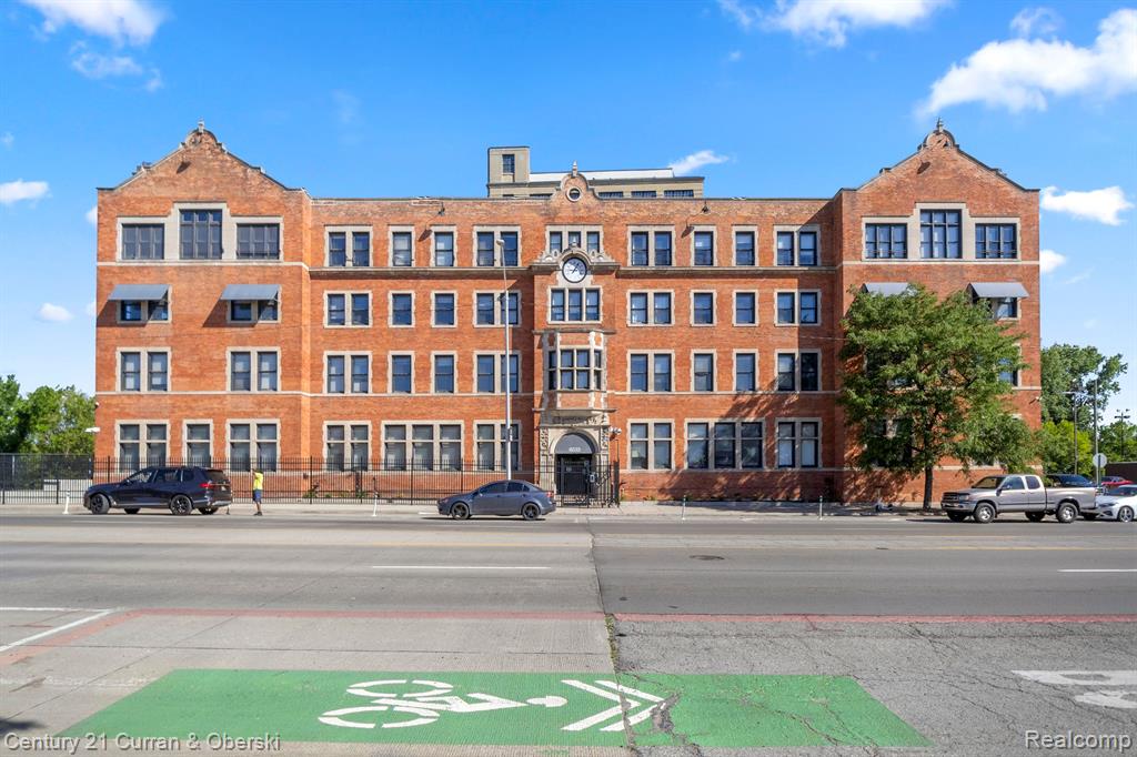 6533 E JEFFERSON Avenue, 50-238, Detroit, MI 48207 — Photo 3