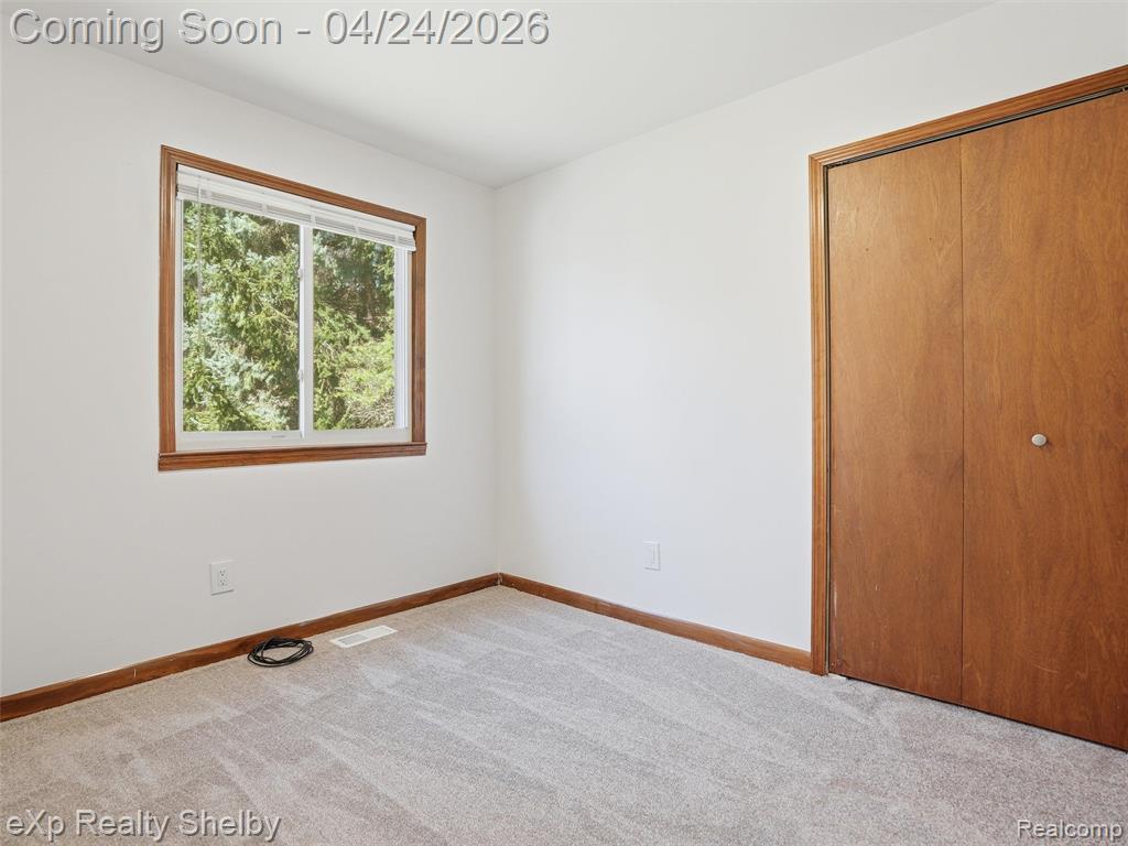 49301 Schoenherr Road, Shelby Twp, MI 48315 — Photo 19
