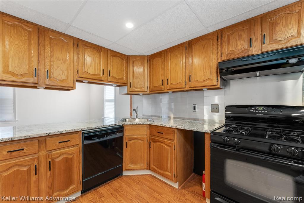 6021 Morley Street, Westland, MI — Photo 7