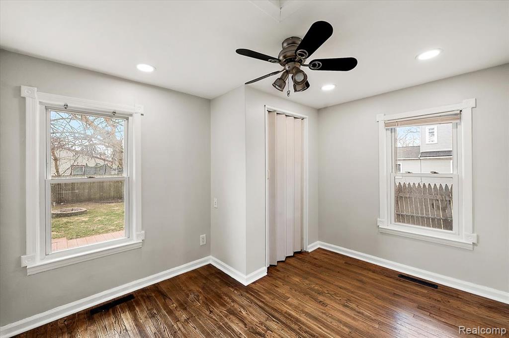 7243 Garvin, Waterford, MI 48329 — Photo 23