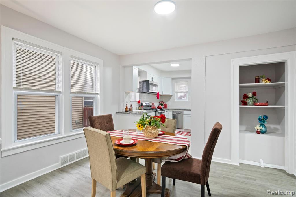 1387 University Avenue, Lincoln Park, MI 48146 — Photo 10