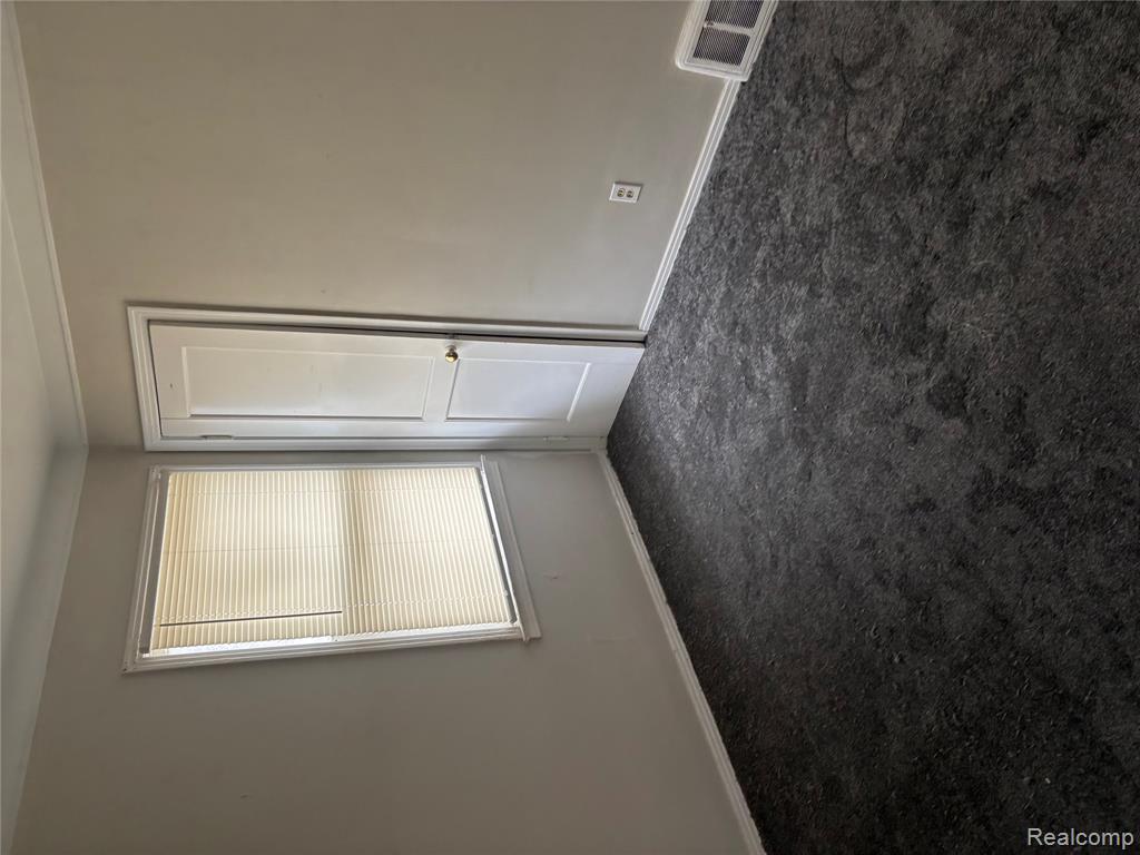 17885 Binder Street, Detroit, MI 48212 — Photo 6