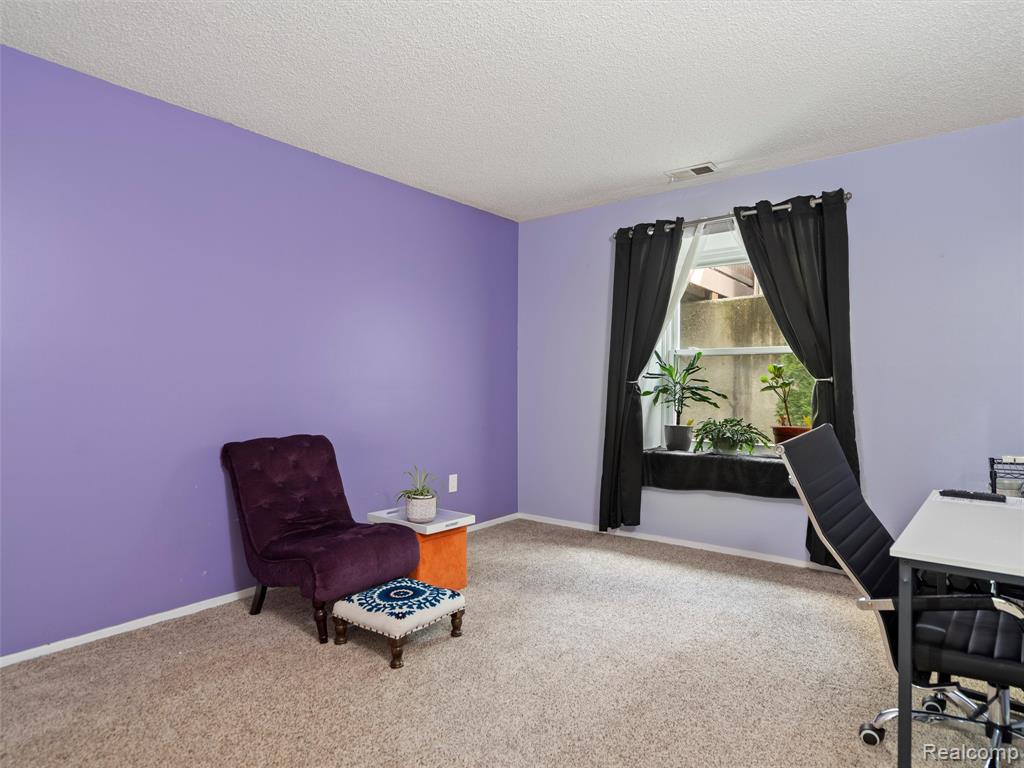 4970 Oak Hill Drive, Waterford, MI 48329 — Photo 24