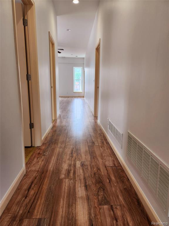 310 N Main Street E, Davison, MI 48423 — Photo 27