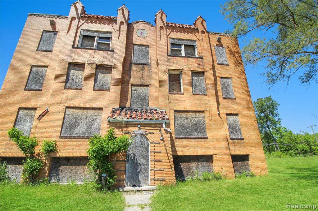 18036 SCHOENHERR Street, Detroit, MI 48205 — Photo 34