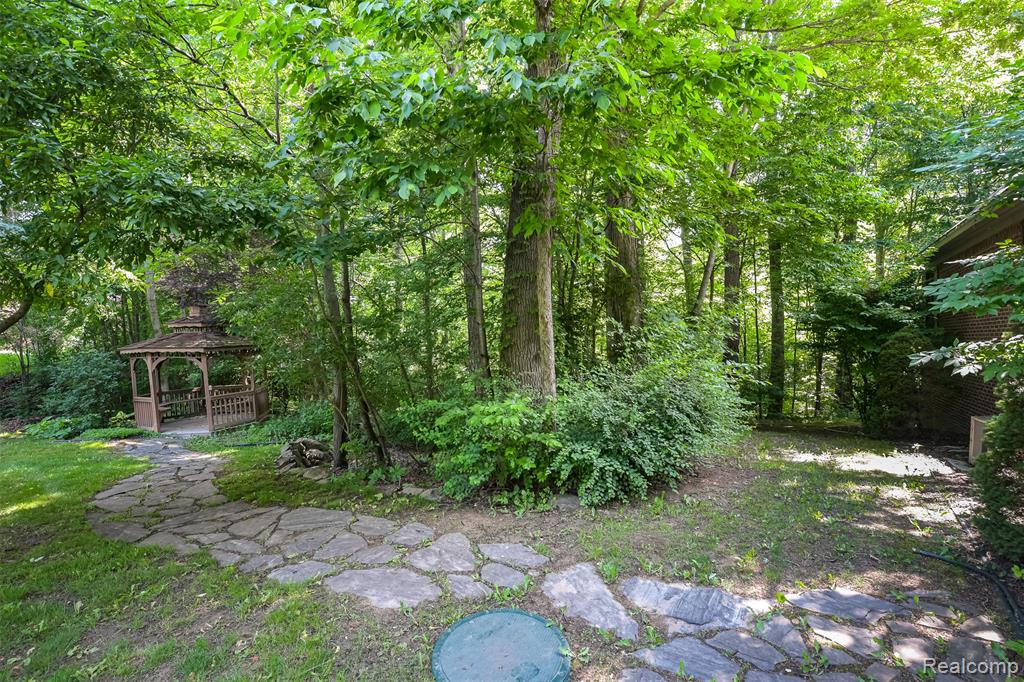 3376 Oak Park Drive, Saline, MI 48176 — Photo 64