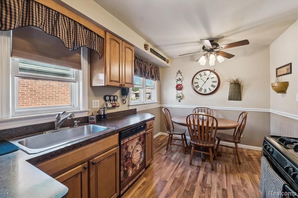 13121 Orchard Road, Southgate, MI 48195 — Photo 12