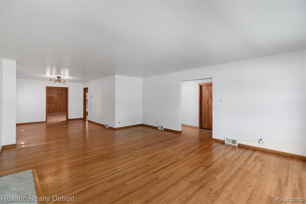 5919 Oakman Boulevard, Detroit, MI 48204 — Photo 6
