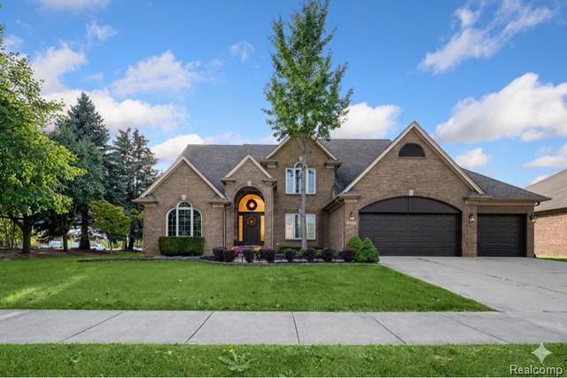 45021 Riverwoods Drive, Macomb, MI 48044 — front exterior