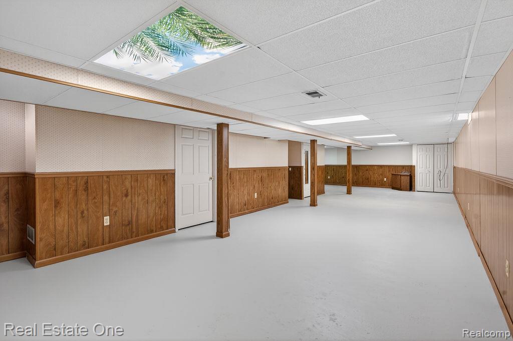 42660 Elizabeth Place, Clinton Twp, MI 48038 — Photo 47