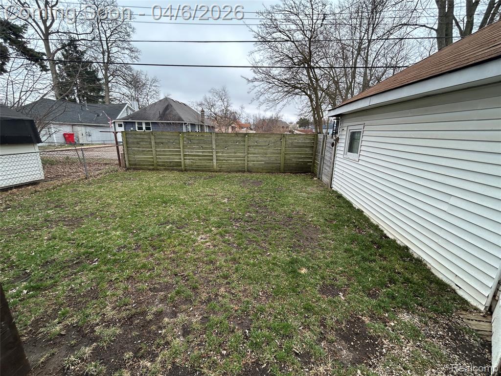 3051 Kenrick Street, Keego Harbor, MI 48320 — Photo 44