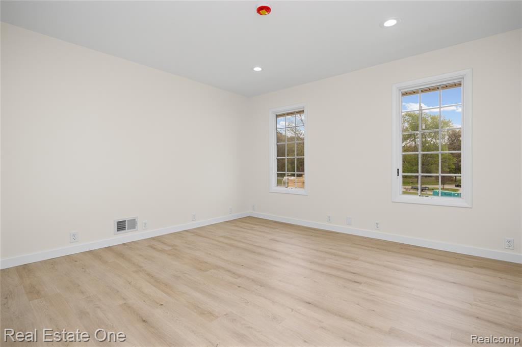 9047 Gale Road, White Lake, MI — Photo 52