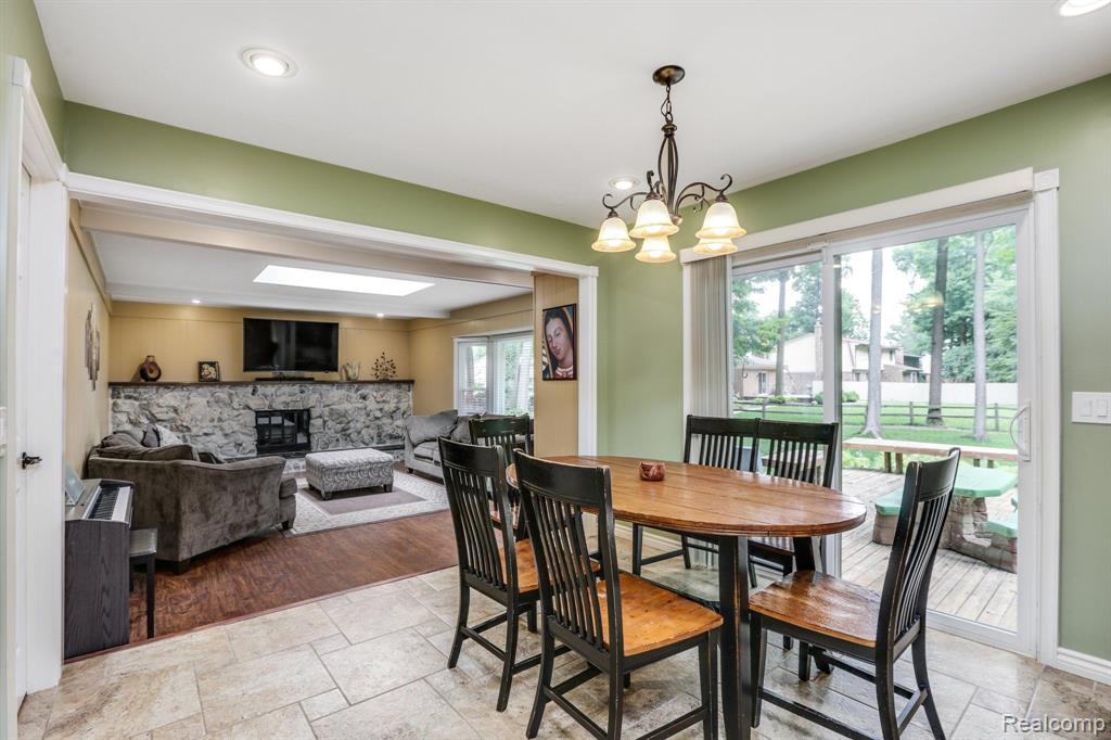 48124 LIBERTY Drive, Shelby Twp, MI 48315 — Photo 13