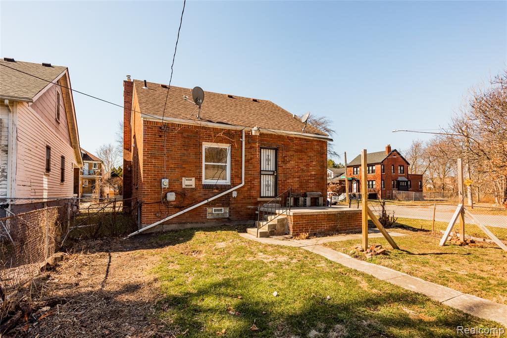 432 Eastlawn Street, Detroit, MI 48215 — Photo 21