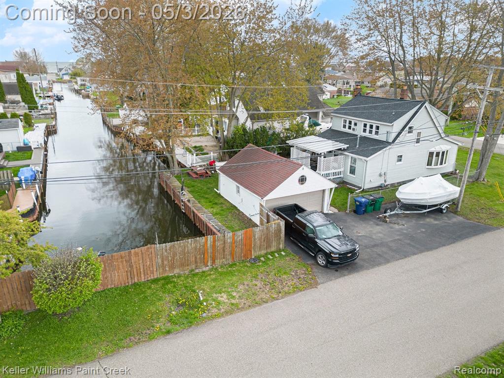 37934 Mast Court, Harrison Township, MI — Photo 10