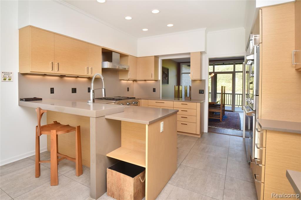 457 Cambridge Way, Bloomfield Hills, MI 48304 — Photo 9
