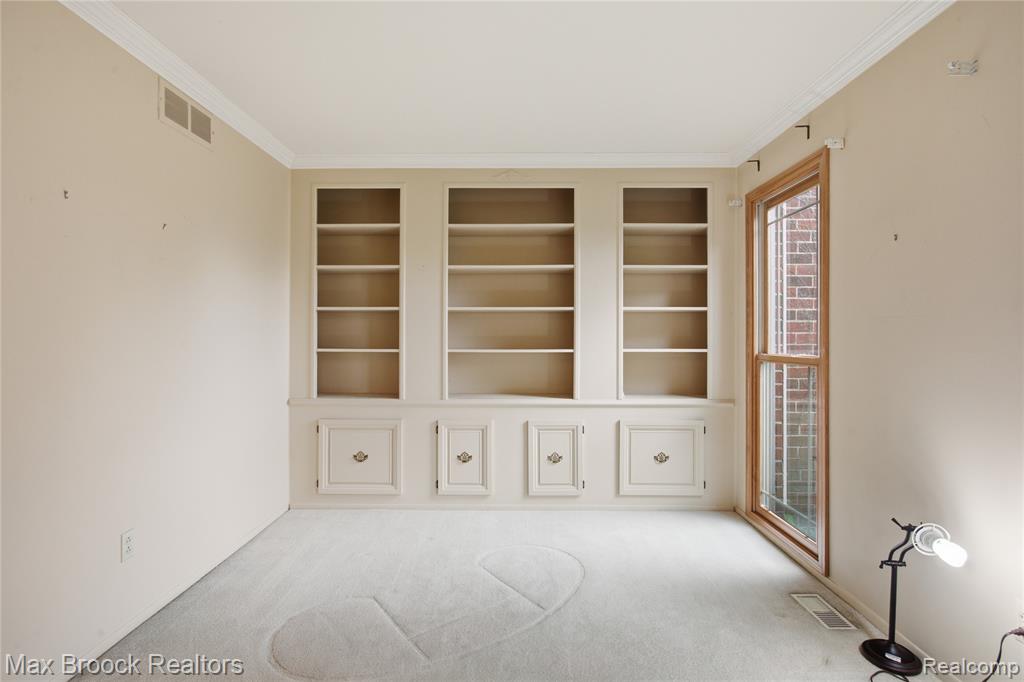 4259 Savoie Trail, West Bloomfield, MI 48323 — Photo 12