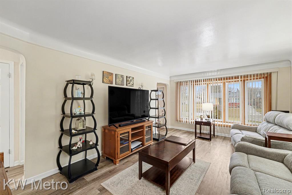 3954 Vassar Street, Dearborn Heights, MI 48125 — Photo 3