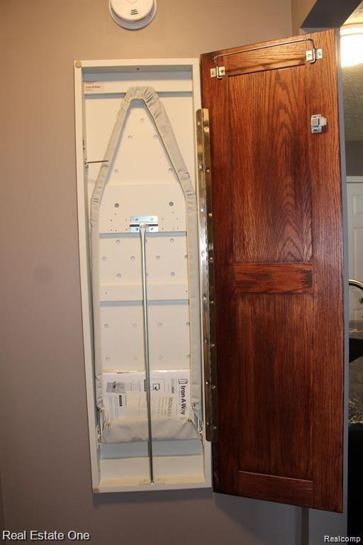 895 SPIREA, Howell, MI 48843 — Photo 20