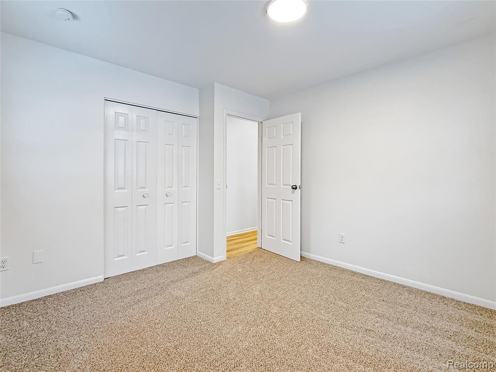 5611 Miriam Drive, Saginaw, MI 48601 — Photo 17