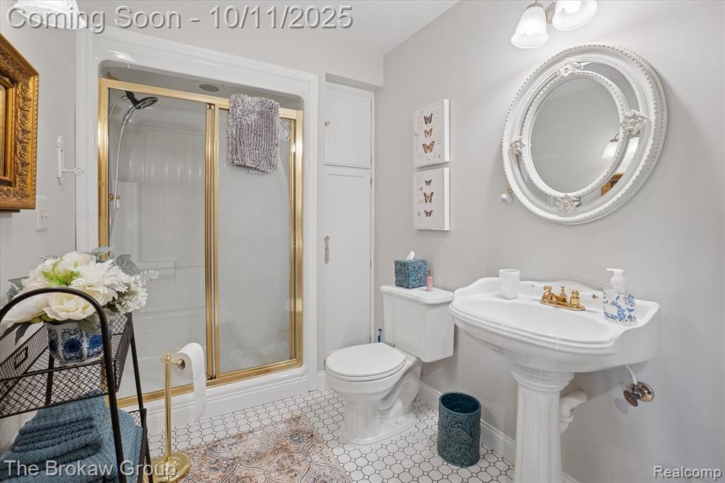 10216 Mill Pointe Drive, Goodrich Vlg, MI — Photo 47