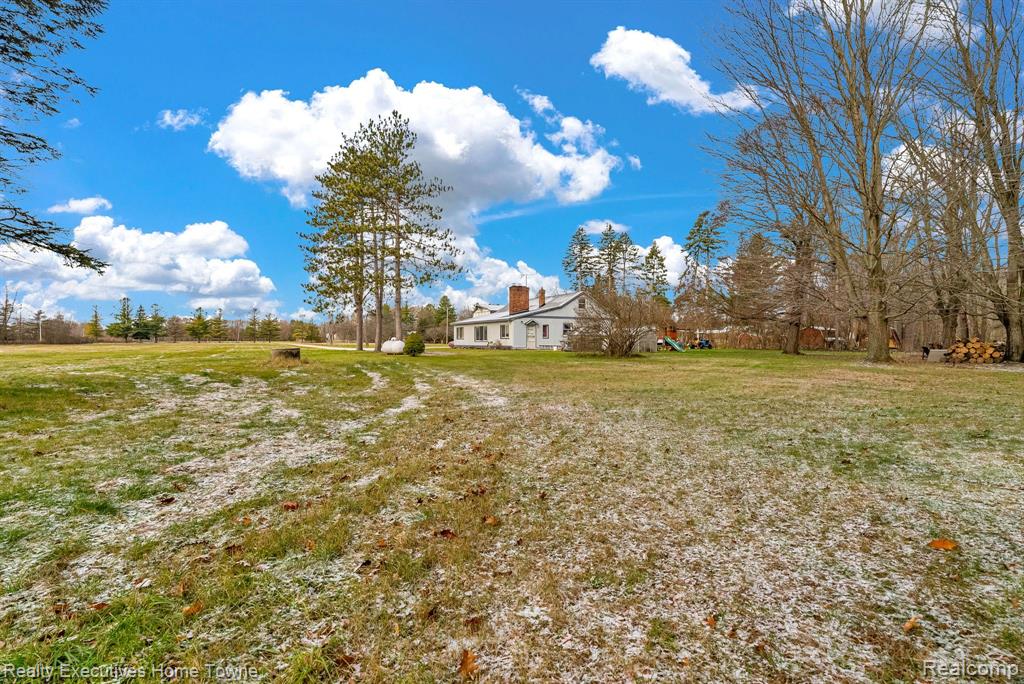 2155 ARLINGTON Road, Columbus, MI — Photo 6