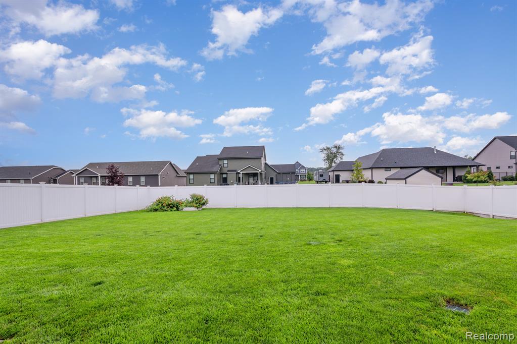 10224 Sarle Road, Freeland, MI 48623 — Photo 28