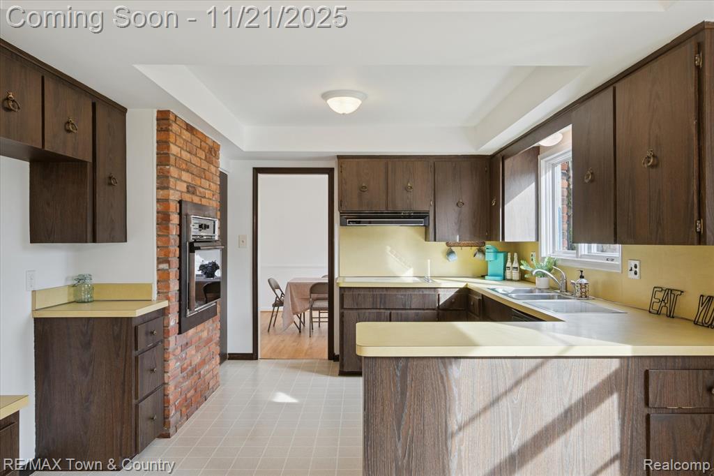 5593 Woodwind Drive, Bloomfield Hills, MI 48301 — Photo 31