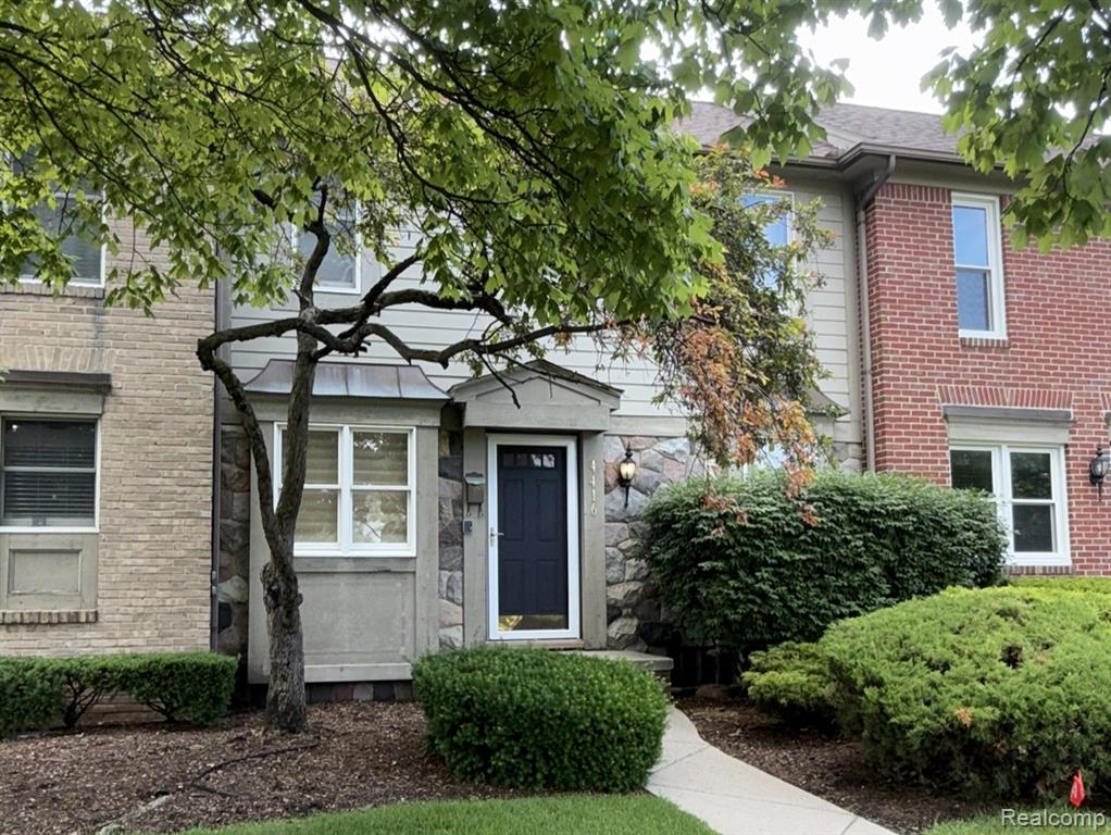 4416 Rochester Road, Royal Oak, MI 48073 — front exterior