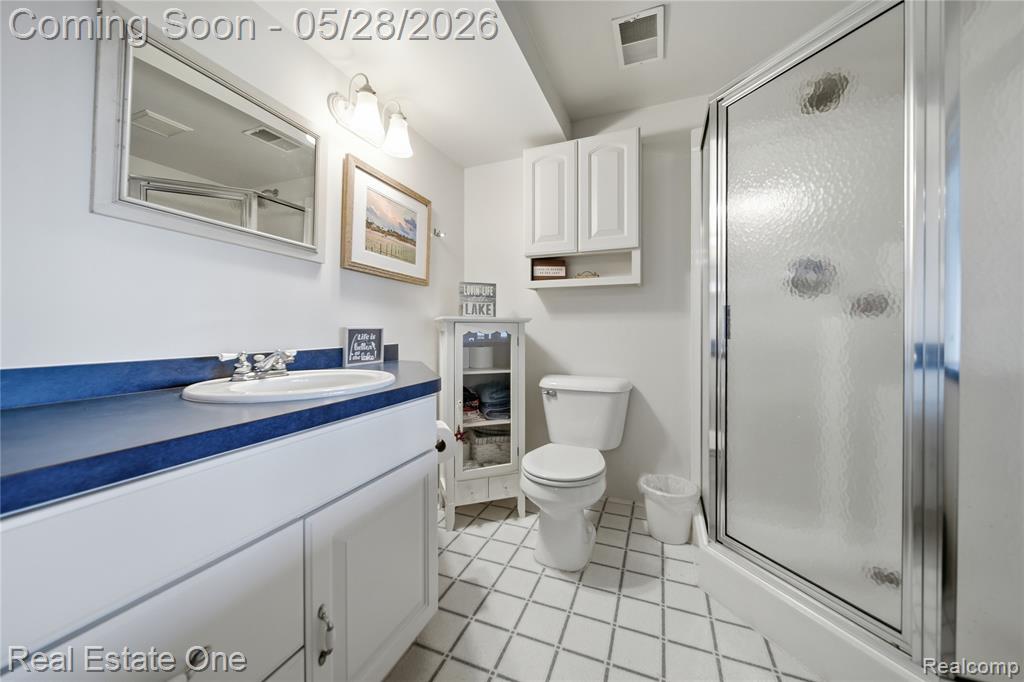 9528 Main Street, Whitmore Lake, MI 48189 — Photo 24