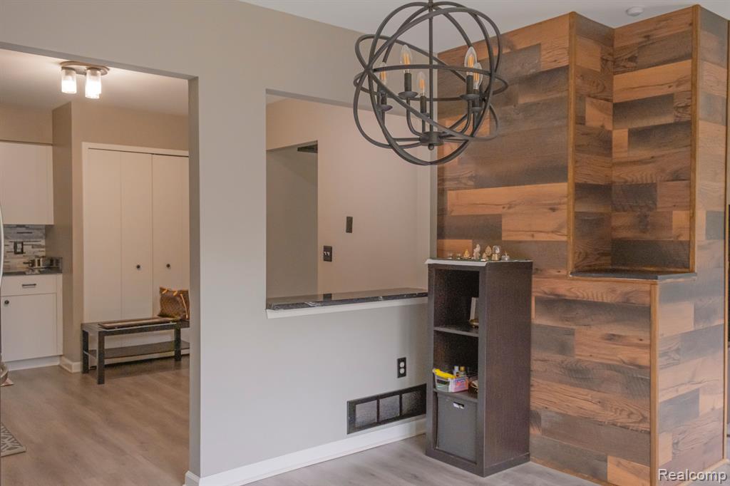 726 HAMILTON, Rochester Hills, MI 48307 — Photo 12