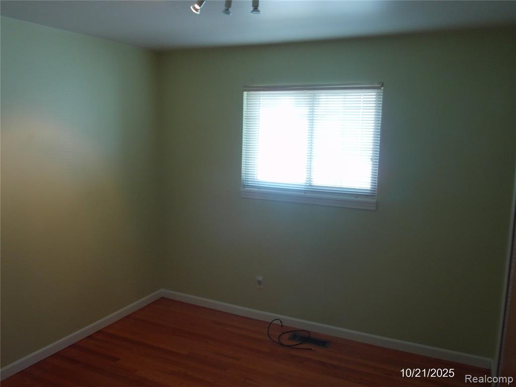 762 RUFFNER Avenue, Birmingham, MI 48009 — Photo 7