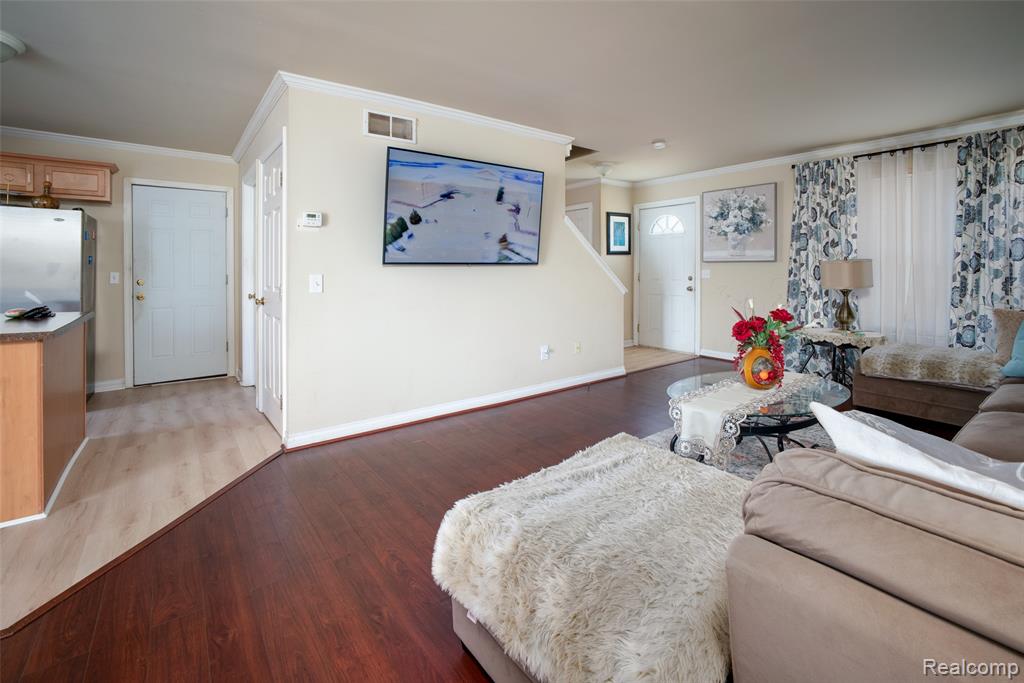 28136 Fortson Lane, Inkster, MI 48141 — Photo 3