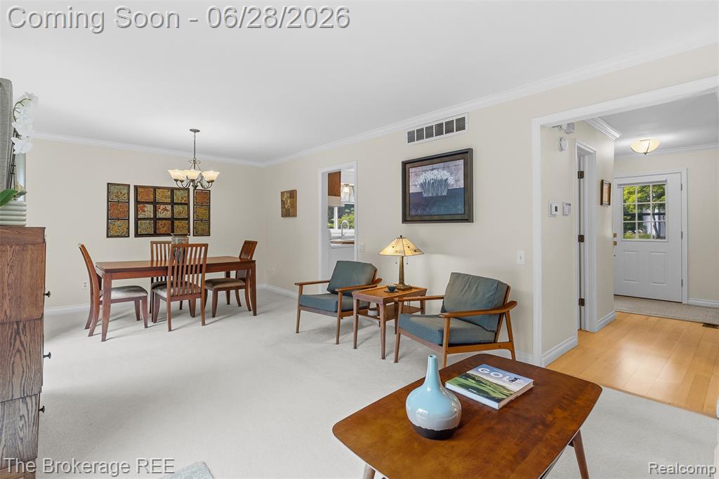 5539 Brompton Court, West Bloomfield, MI — Photo 13