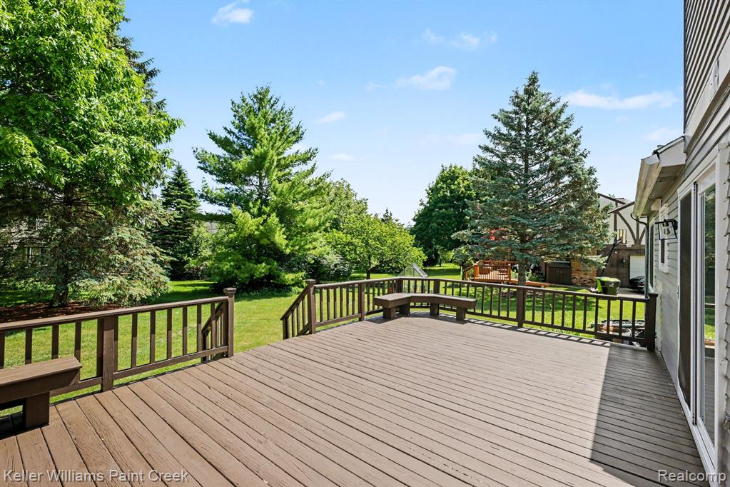 44820 Yorkshire Drive, Novi, MI — Photo 19