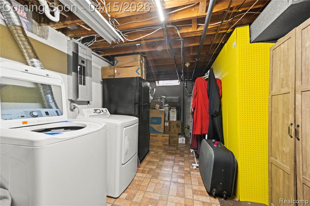 12876 Martin Road, Warren, MI 48088 — Photo 28