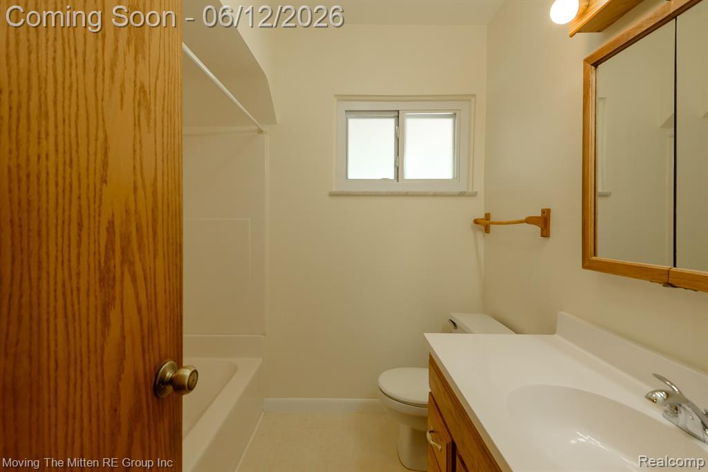 35382 Eldon Drive, Rockwood, MI — Photo 24