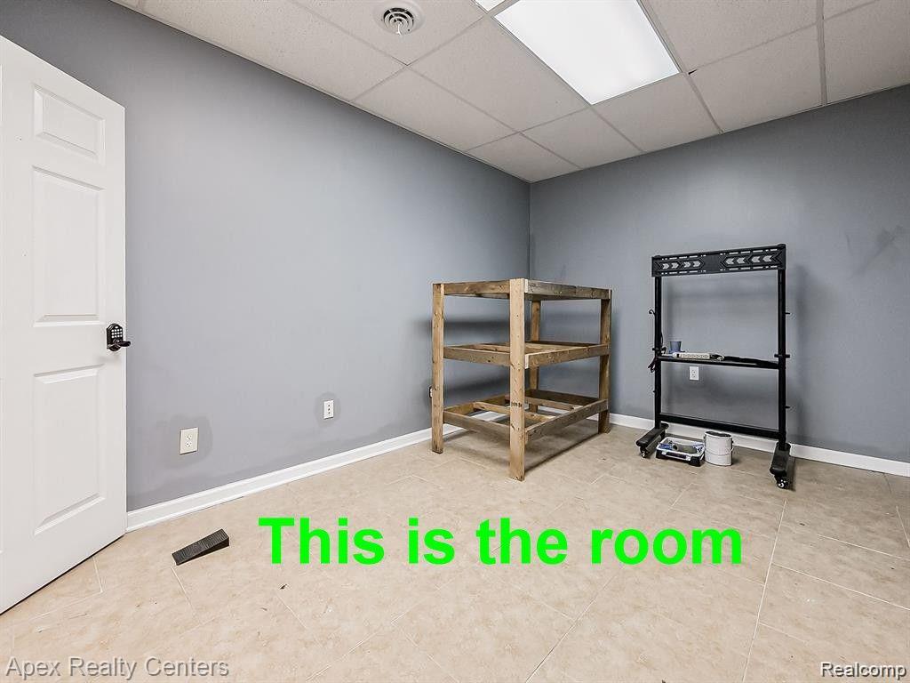 15735 SCHAEFER, Detroit, MI 48227