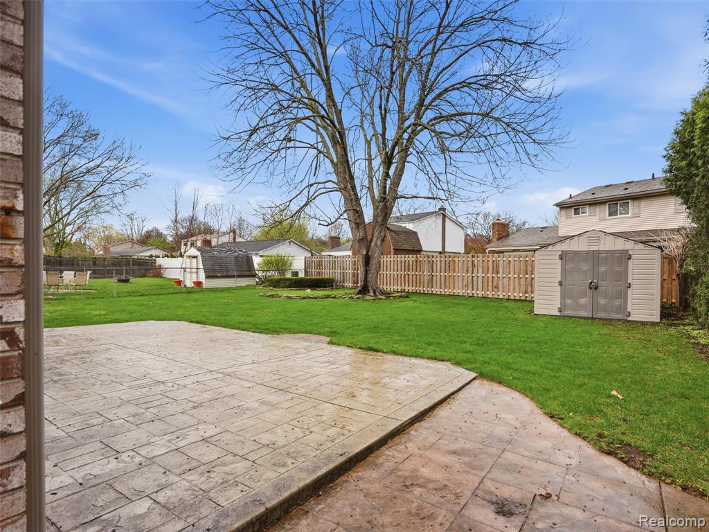42902 Saxony Road, Canton, MI 48187 — Photo 46