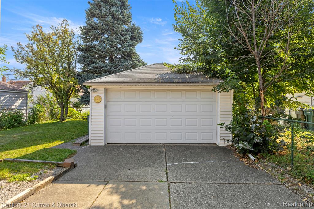 4564 Chovin Street, Dearborn, MI 48126 — Photo 31