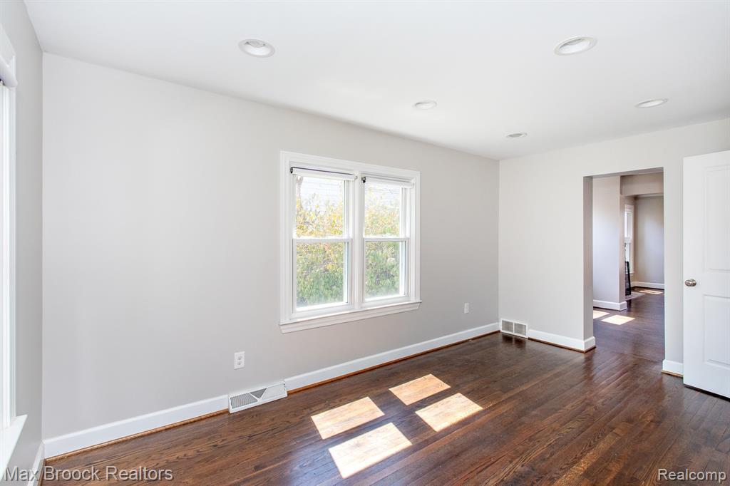 4112 Cornwall Street, Berkley, MI 48072 — Photo 18