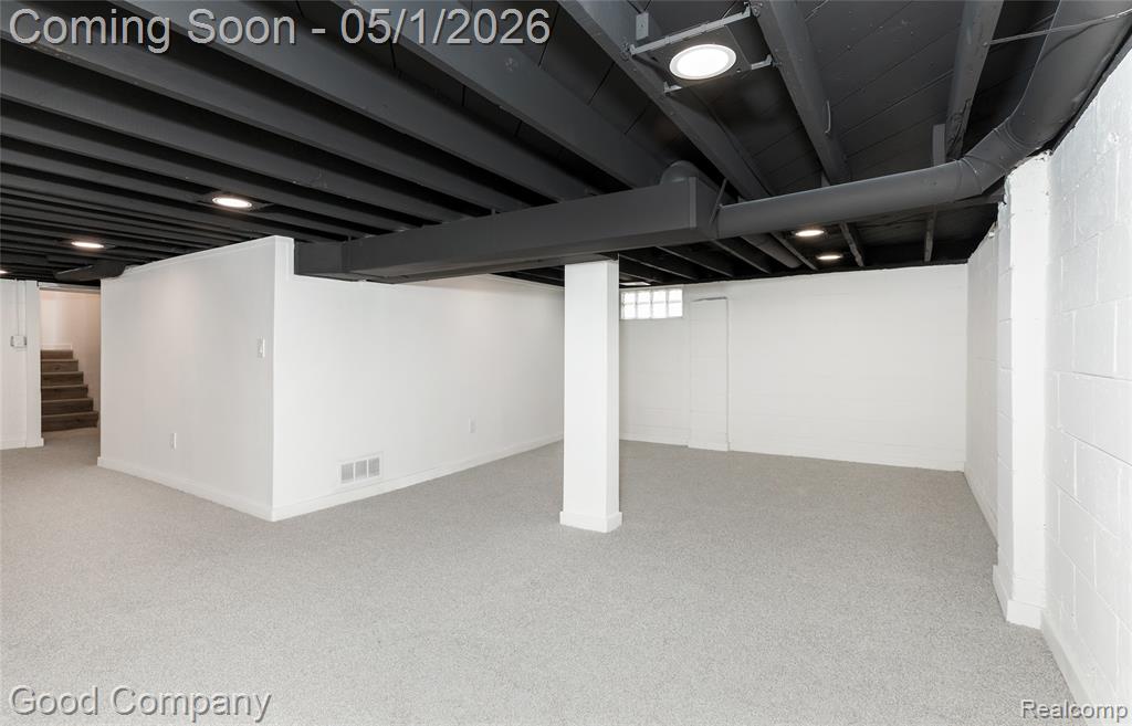 23393 Hoover Avenue, Hazel Park, MI 48030 — Photo 21