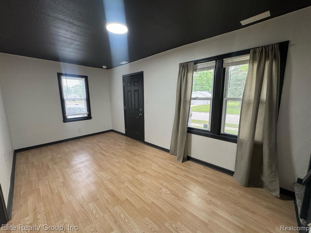 5990 Janet Street, Taylor, MI 48180 — Photo 3