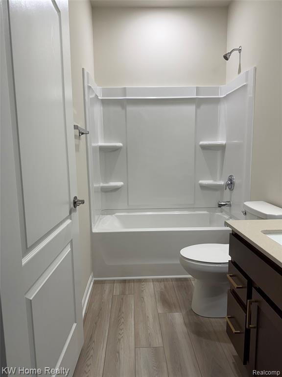 712 W Spaniel Drive, Ann Arbor, MI 48108 — Photo 28