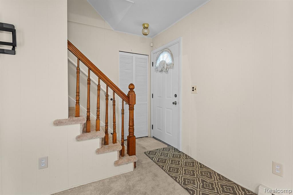 7085 OLD HAGGERTY Road, Canton, MI 48187 — Photo 3
